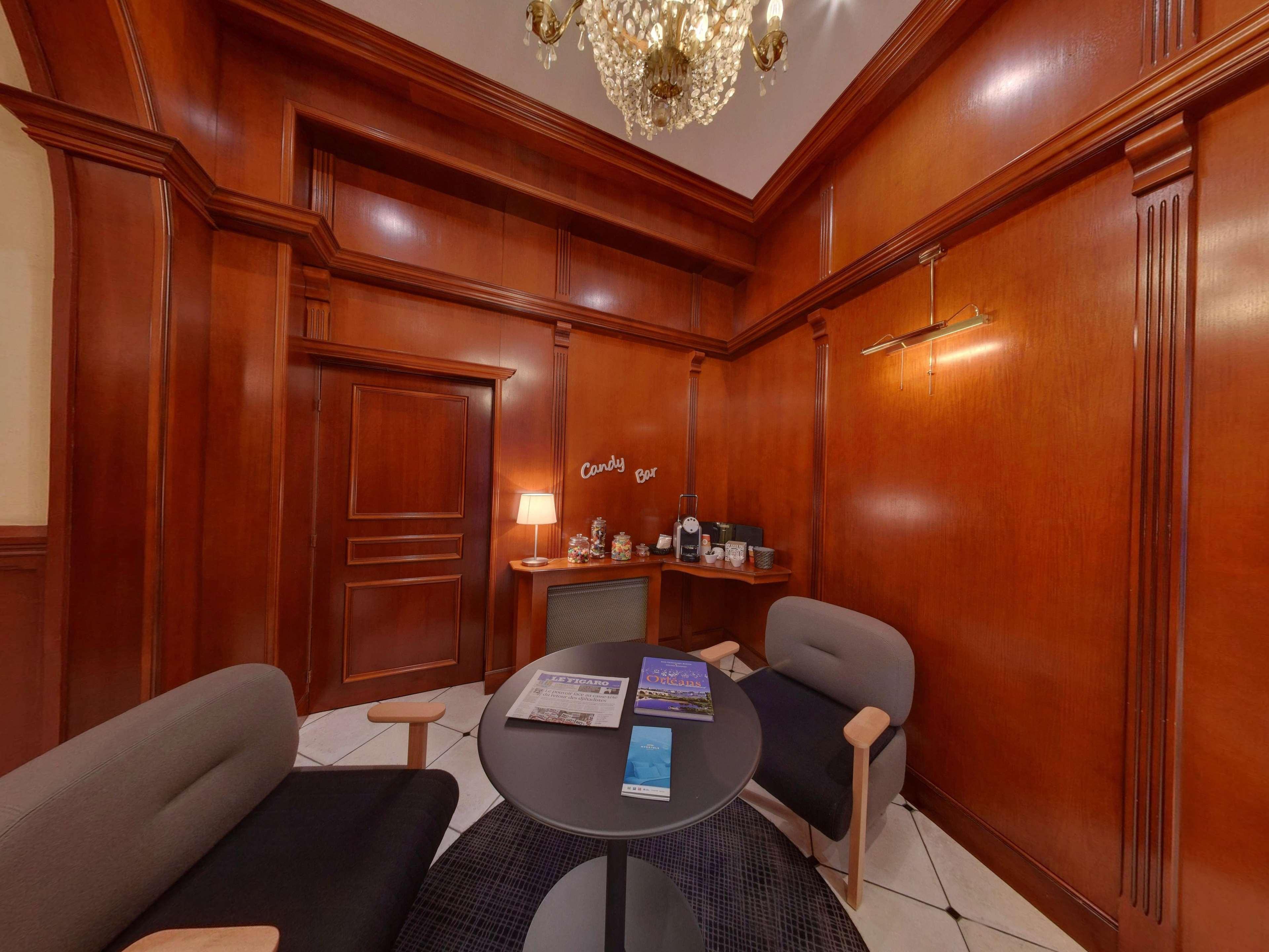 Best Western Hotel D'Arc Orleans Bagian luar foto