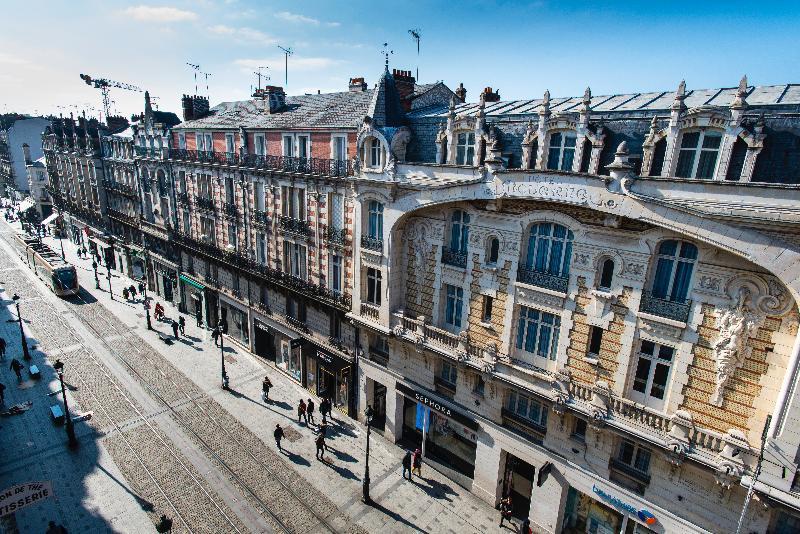 Best Western Hotel D'Arc Orleans Bagian luar foto
