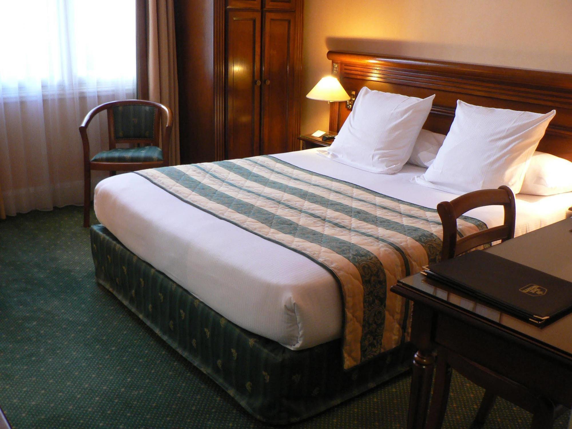 Best Western Hotel D'Arc Orleans Bagian luar foto