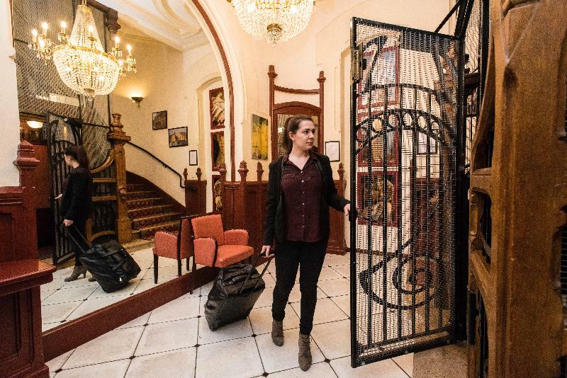 Best Western Hotel D'Arc Orleans Bagian luar foto